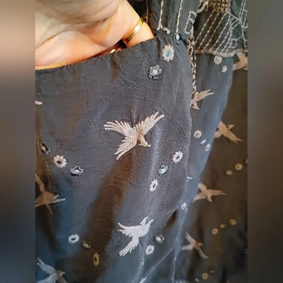 Johnny Was Size Large  Graphite Grey Bird & House Motif Sheer Kimono Cardigan. - Picture 5 of 16